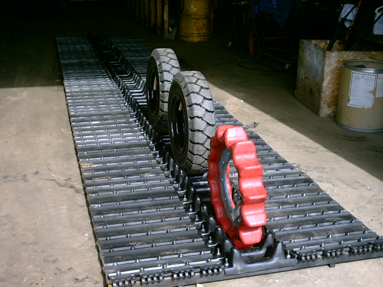 Bombardier Custom Rubber Tracks Right Track Systems Int.